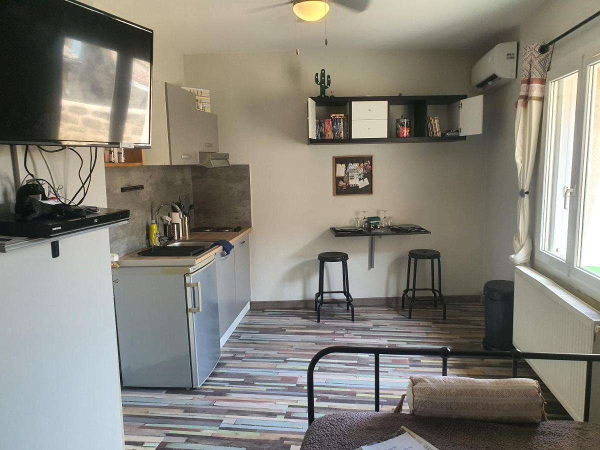 City House Appartements Entraigues-sur-la-Sorgue Exterior photo