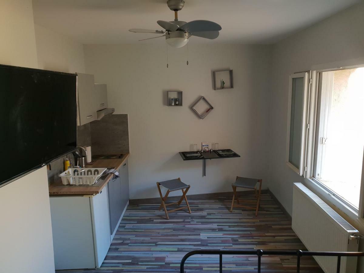 City House Appartements Entraigues-sur-la-Sorgue Exterior photo